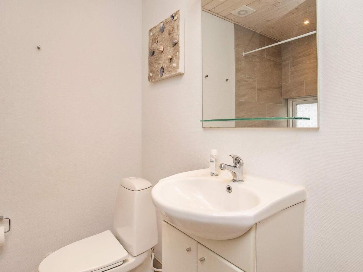 4 Person Holiday Home In R Sk Bing Ærøskøbing Exteriör bild