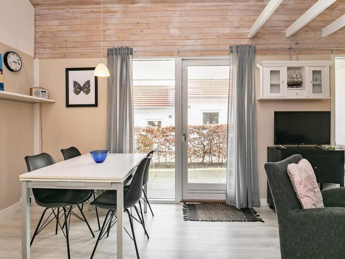 4 Person Holiday Home In R Sk Bing Ærøskøbing Exteriör bild