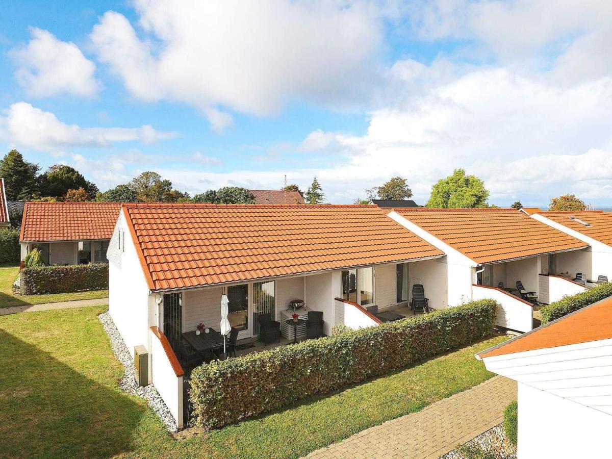 4 Person Holiday Home In R Sk Bing Ærøskøbing Exteriör bild